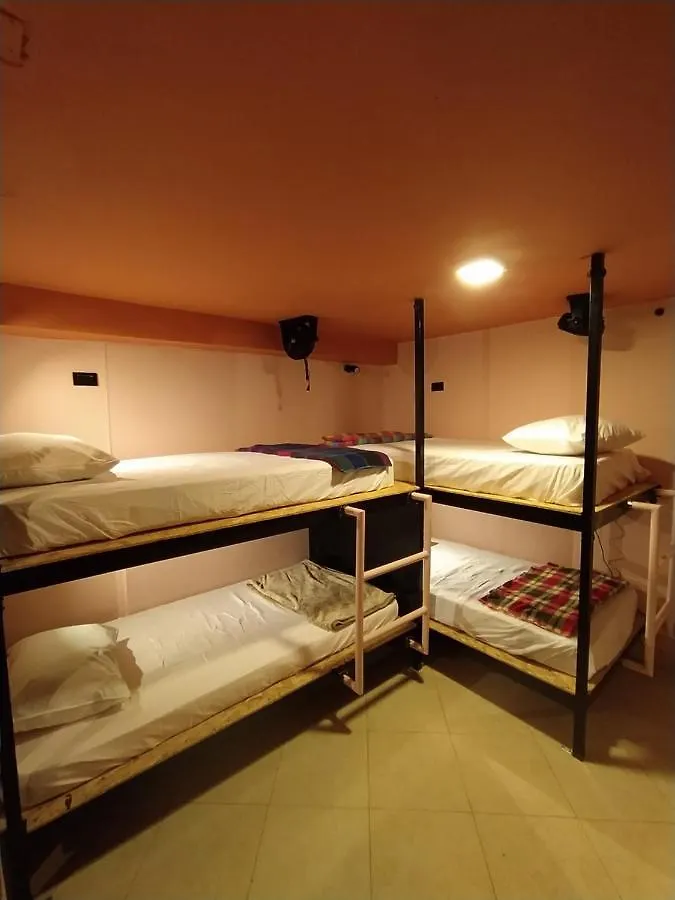 Casa Primavera Hostal Medellín 0*,  Colombia