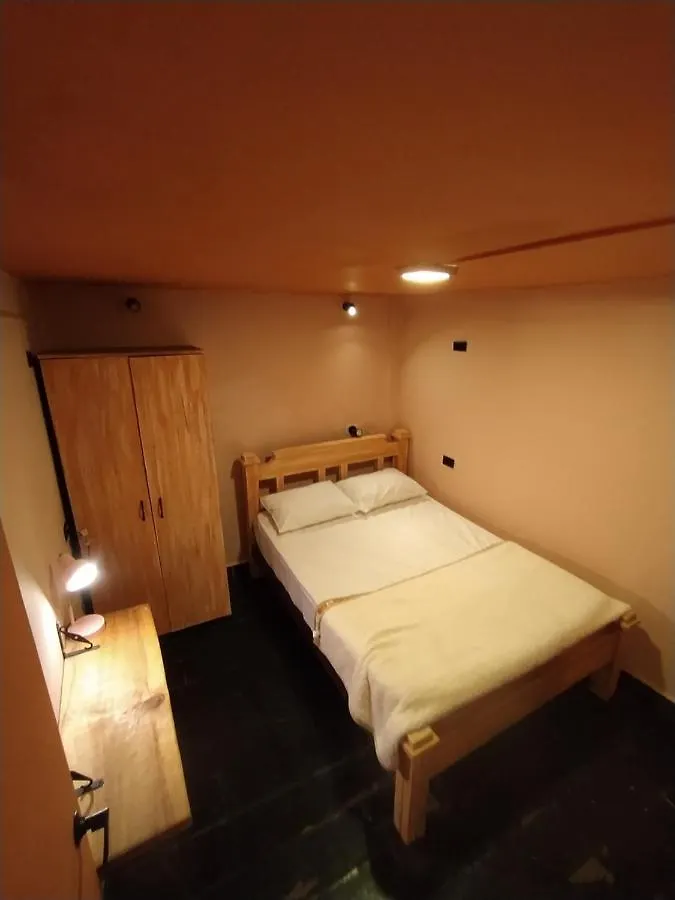 Pensión Casa Primavera Hostal Medellín