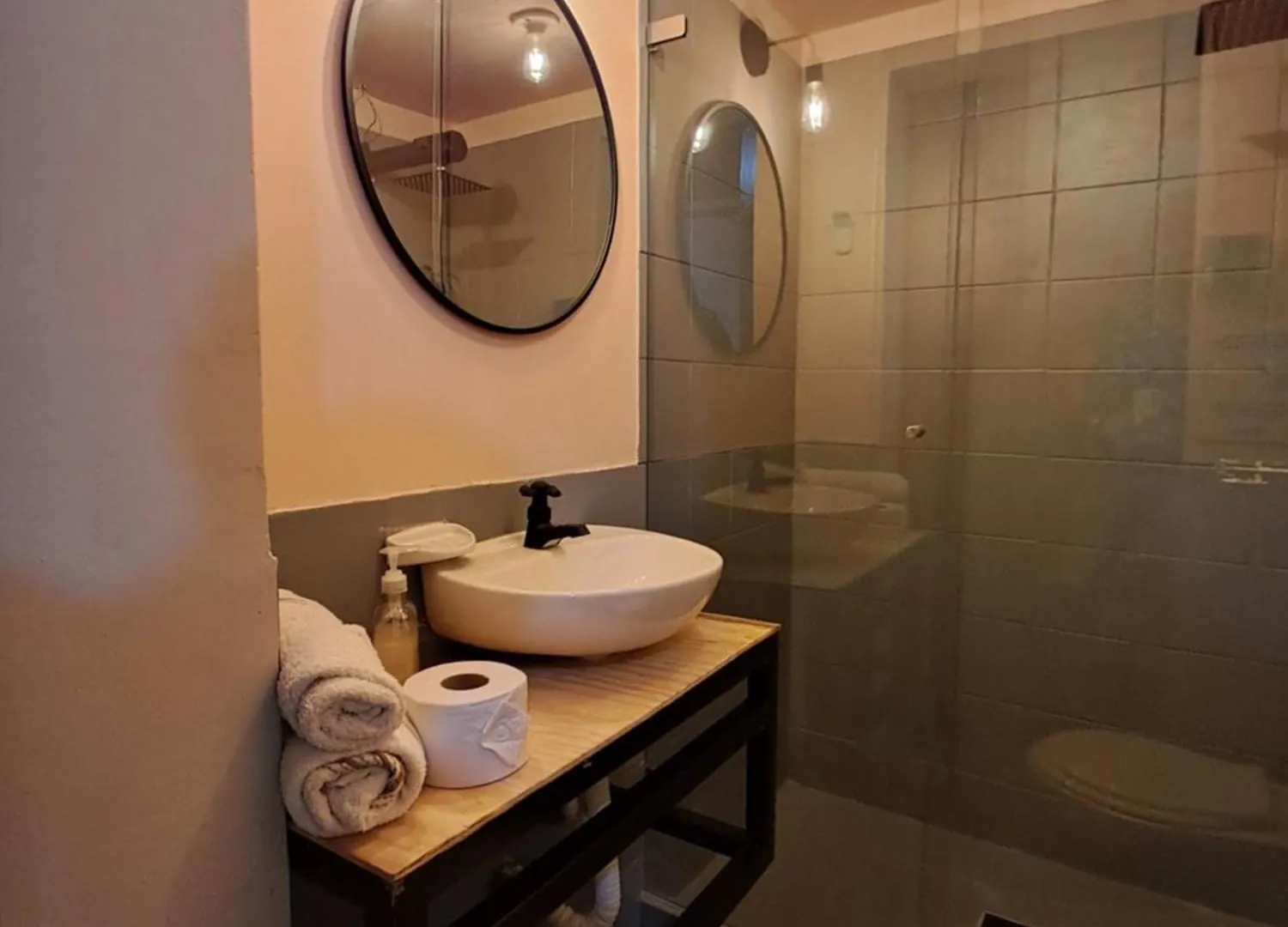 Pensión Casa Primavera Hostal Medellín